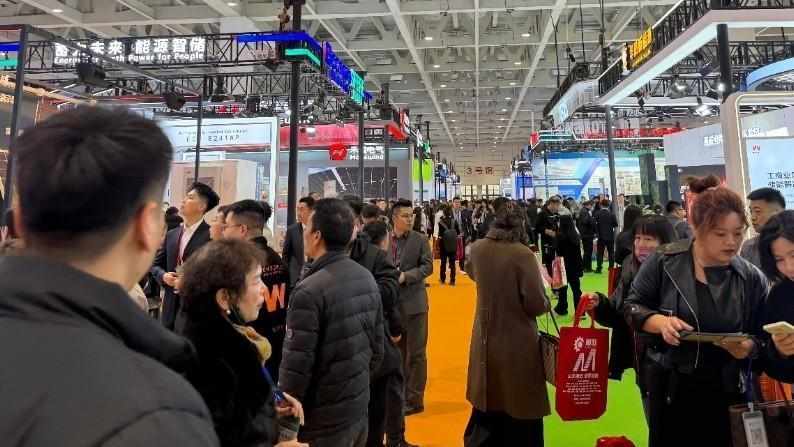  港口揭秘：南港码头如何成为储能柜出海的必经之路 企业服务