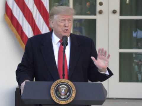 政治表演的真相:冗长演讲背后,被忽视的治理效能危机 新闻