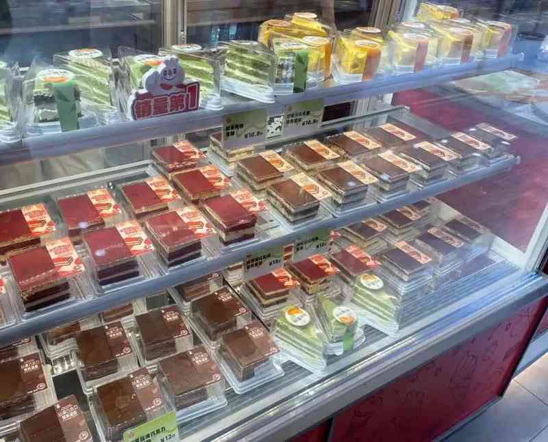  增长焦虑与业态融合：茶饮跨界烘焙的理性价值剖析 新闻